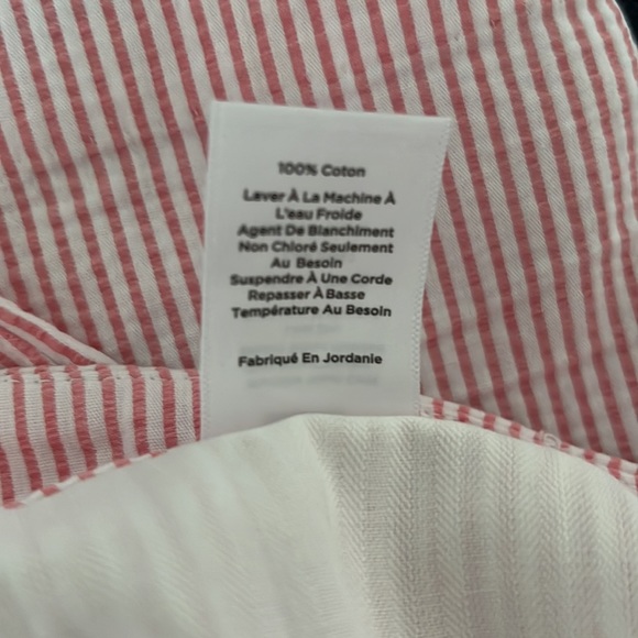 NWOT Talbots Seersucker Perfect Short Pink/White Stripe Petite 12 - Picture 8 of 8